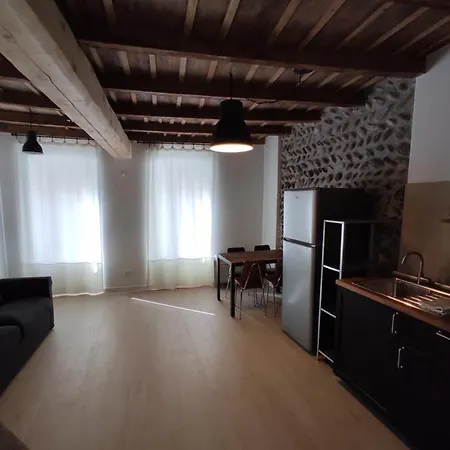 Borgovivobg Il Tuo Rifugio In Centro Appartement *