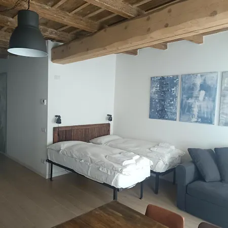 Borgovivobg Center 아파트 베르가모